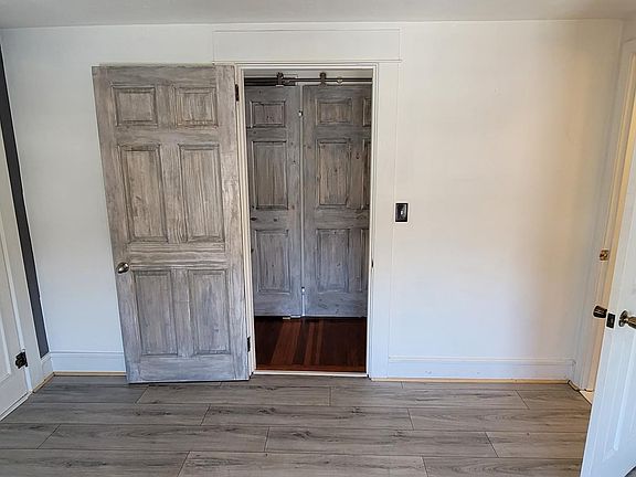2nd image of 374 Woonasquatucket Ave #3