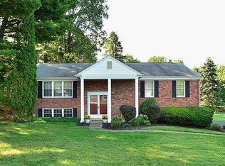 363 Inwood Rd, Pittsburgh, PA 15237