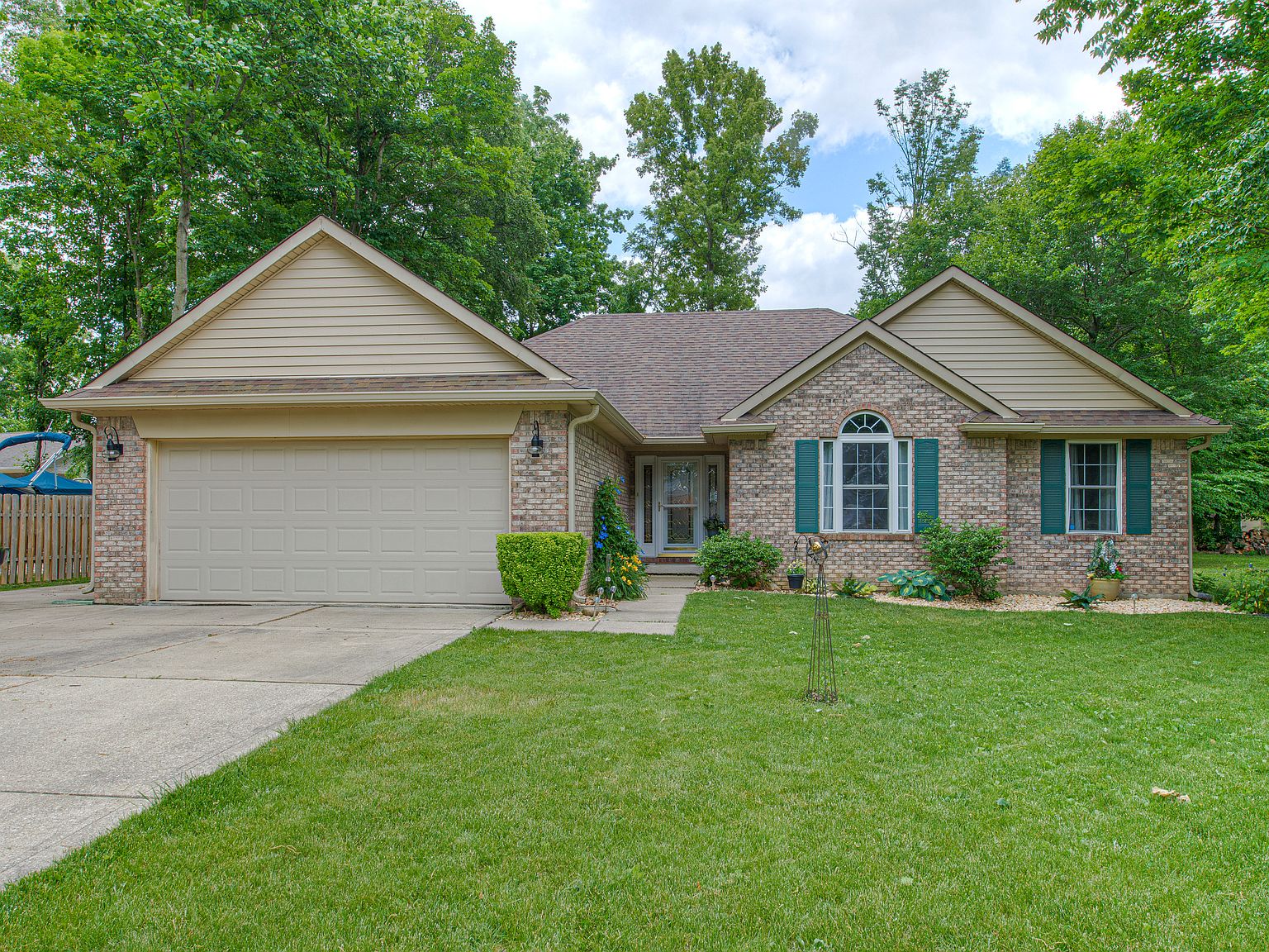 649 Gettysburg, Coatesville, IN 46121 Zillow