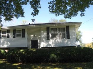 106 E Kenyon Ave, Des Moines, IA 50315