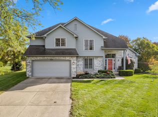 5303 W Granite Ct, New Palestine, IN