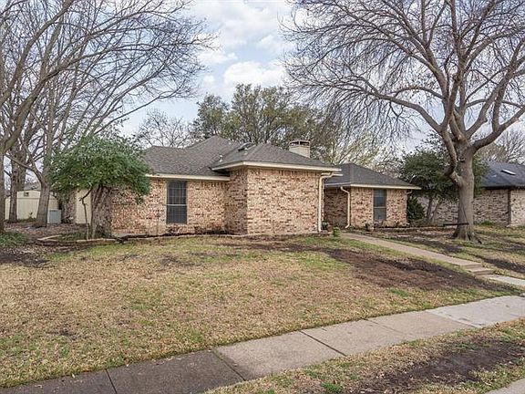 2nd image of 236 Simmons Dr