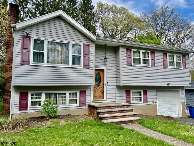 11 Cindy Ln photo 1