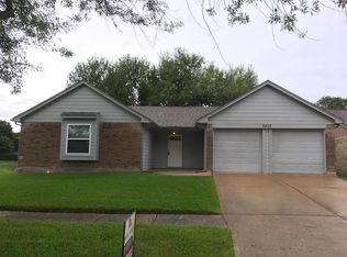 6803 Harpers Dr, Richmond, TX 77469