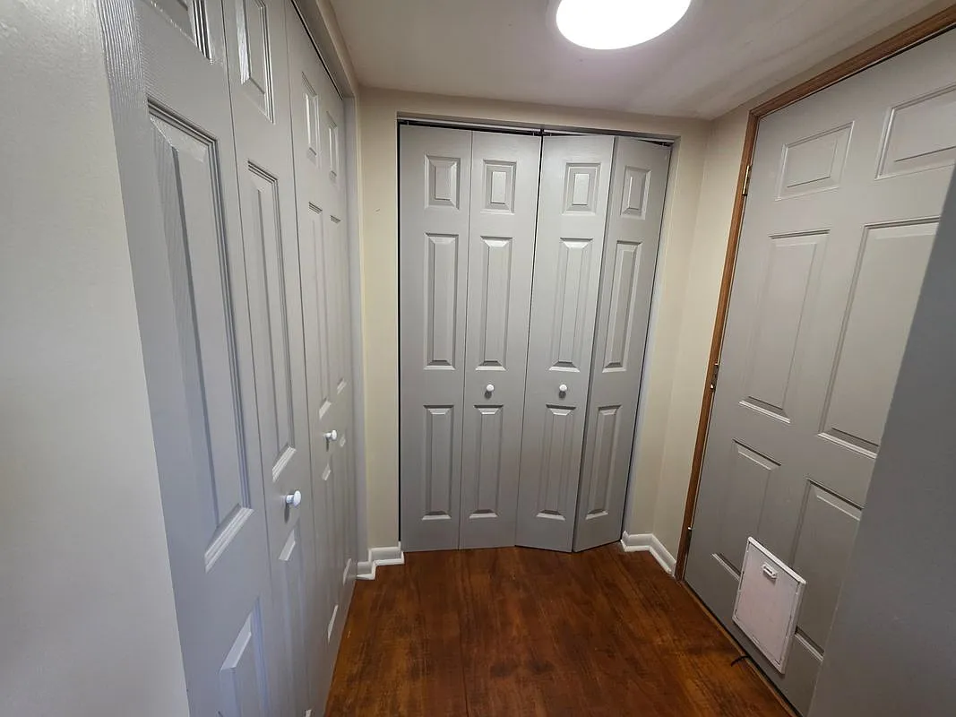 3 bed, 2.0 bath, 1512 sqft, $1,900 — Photo 3