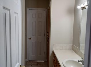 218 Fox Run Pl #A, Lowell, AR 72745