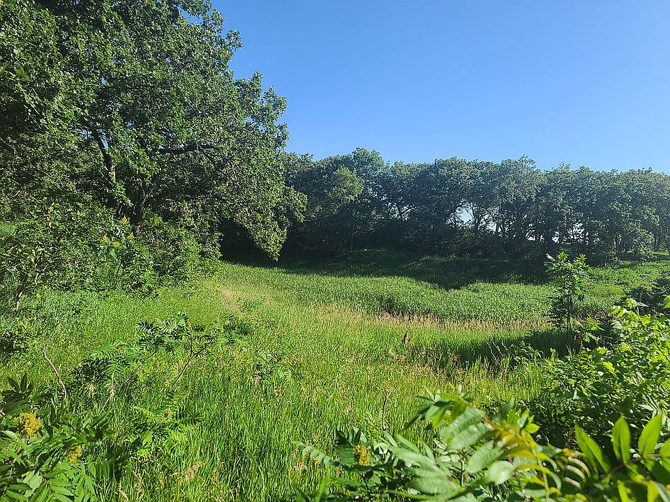 2nd image of 63326 Merrill Rd
