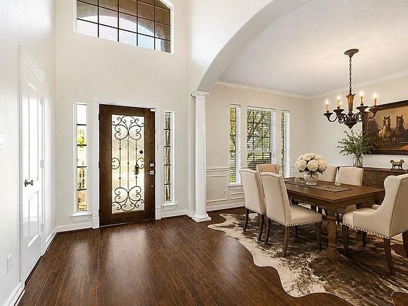 3rd image of 19907 Stone Lake Cir