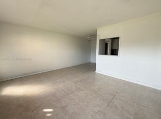 210 Canterbury Dr W #1-J, Palm Beach Gardens, FL 33418