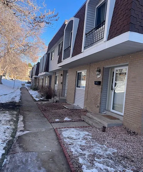 569 S Xenon Ct — Photo 15