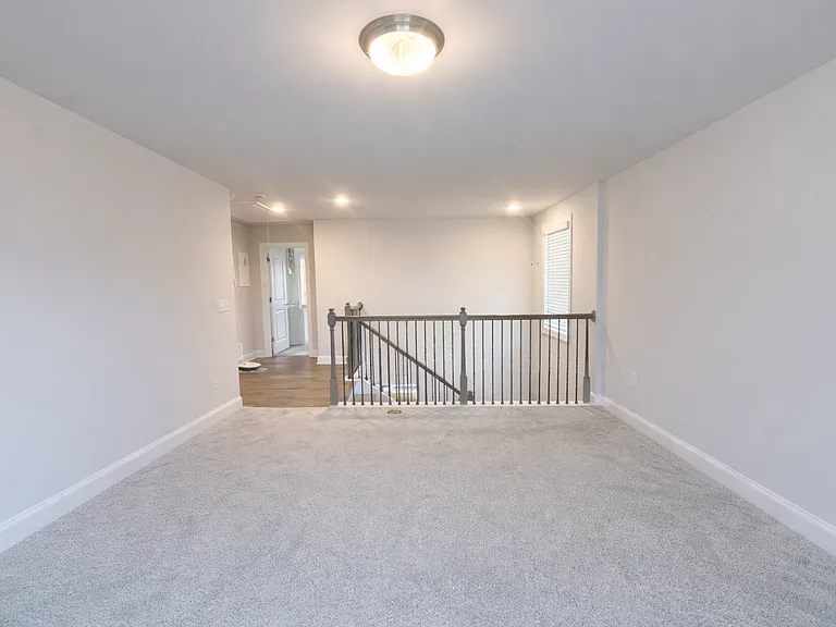 1211 Ashe Meadow Dr — Photo 24