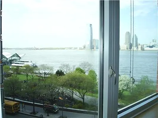 Rented by Keller Williams NYC | media 28