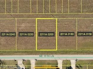 1945 NE 15th Ln, Cape Coral, FL 33909