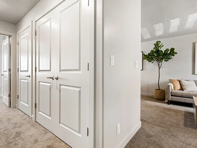 184 N Lone Rock Dr #B202 — Photo 11