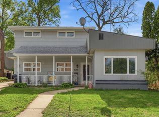 435 Gilmore St, Dubuque, IA 52001
