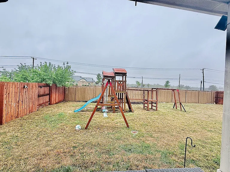 3925 Gildas Path — Photo 39