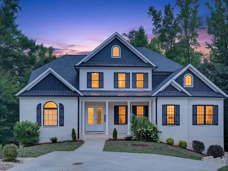 2840 Creekfield Way — Photo 1