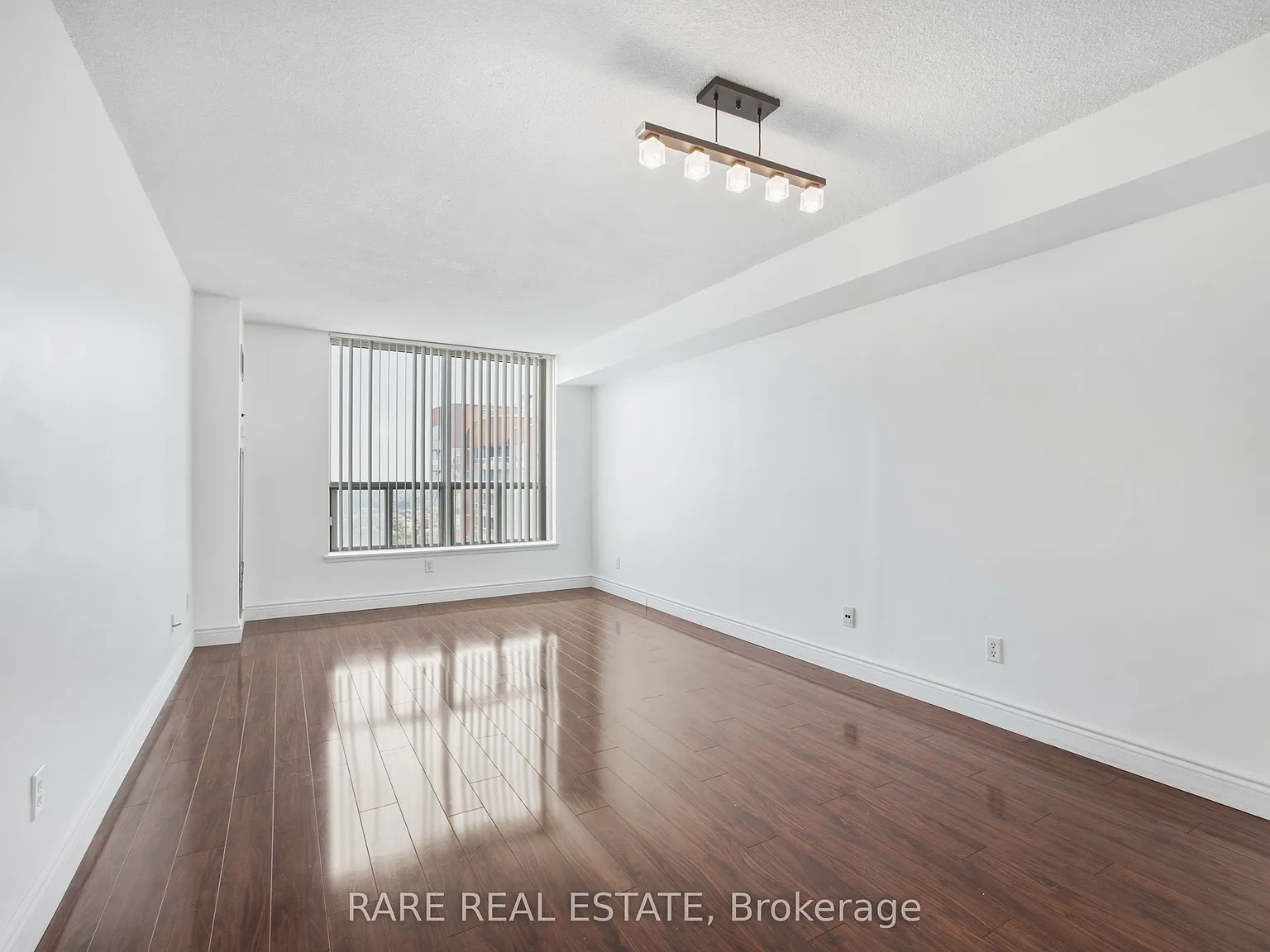 2 bed, $2,500 — Photo 2