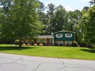 403 Locksley Dr, Greenwood, SC 29649