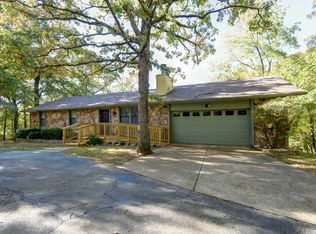 2003 Talking Rocks Rd, Branson West, MO 65737
