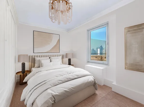 303 East 57th Street image 9 of 12