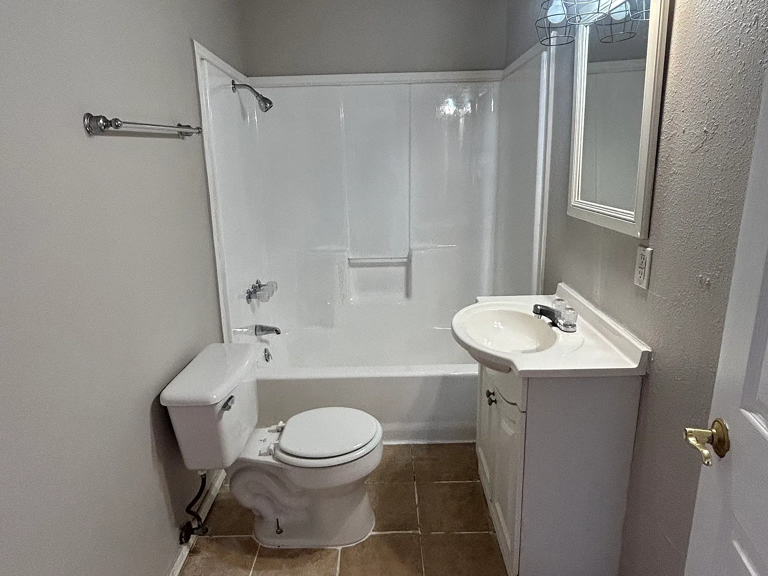 3 bed, 1574 sqft, $1,075 — Photo 4