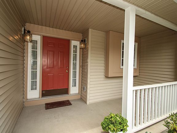 3rd image of 46 Oakshire Way
