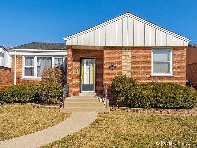 1st image of 9838 Drury Ln