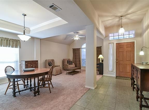 2nd image of 6309 Fannin Dr