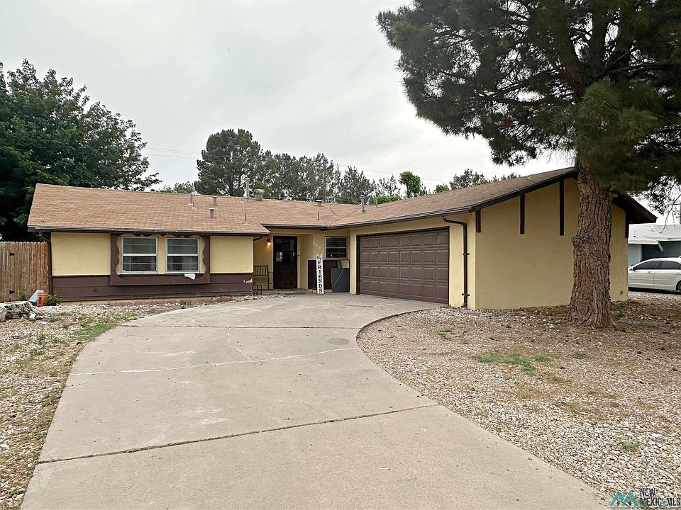 1st image of 3502 Bandolina Ave