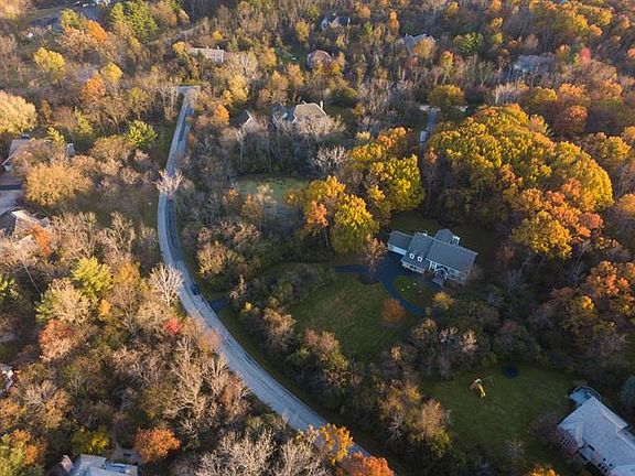 3rd image of 16651 W Cherrywood Ln