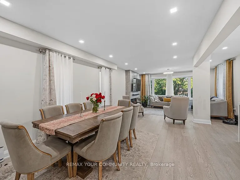 5 Amaryllis Ave — Photo 3