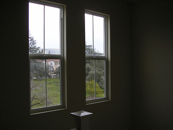 5th image of 732 Messina Gardens Ln