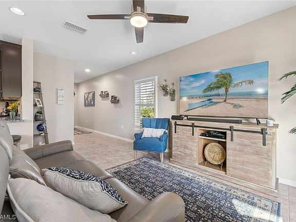 5th image of 12549 Laurel Cove Dr