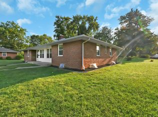 92 Sunnyside Ln, Columbus, OH 43214