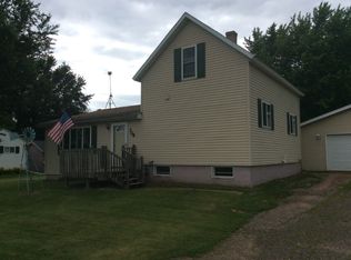 308 E 2nd St, Loyal, WI 54446