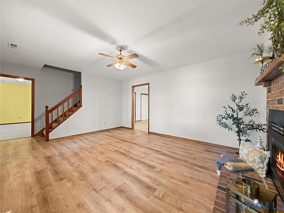 4th image of 2750 Red Lane Rd