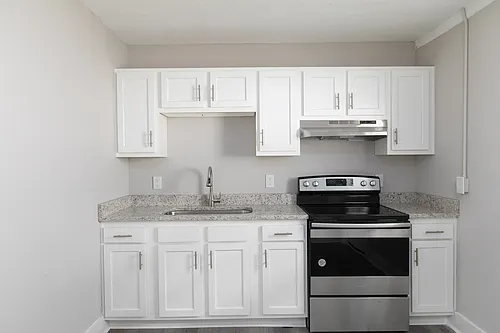 Floor plan Duke Complex - 5013...