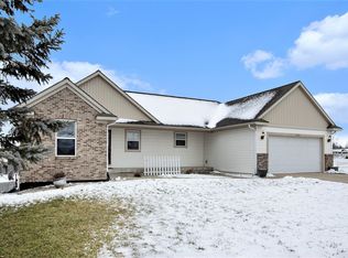 4260 Homestead Dr, Wayland, MI 49348