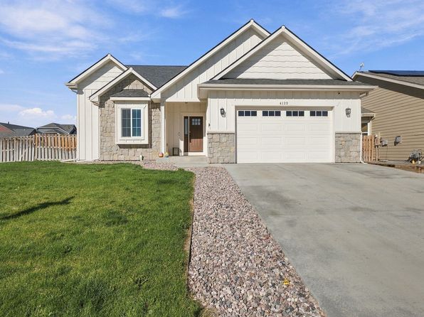 4122 Woodlake Ln
