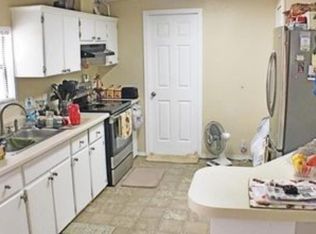 1122 S Wiggins Rd, Plant City, FL 33566