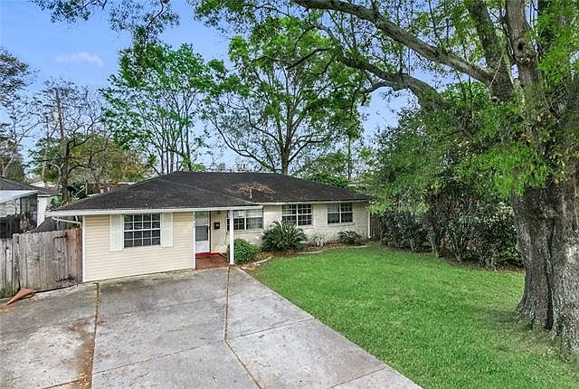 1st image of 2326 Roosevelt Blvd