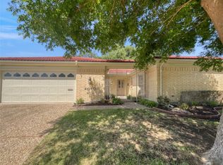 4060 Hidden View Cir, Fort Worth, TX 76109