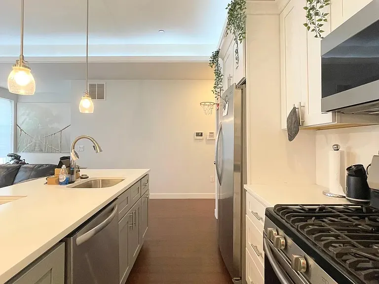 1337 N Franklin St #2-1 — Photo 7
