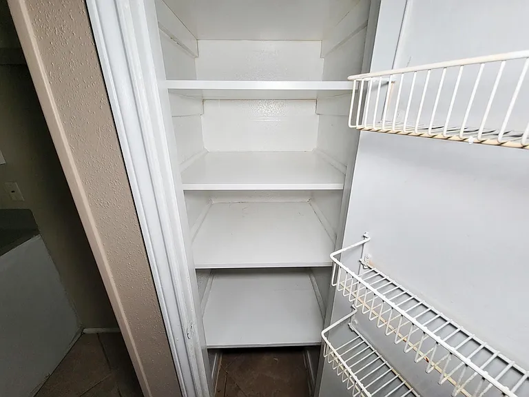 29002 Sedgefield St — Photo 30