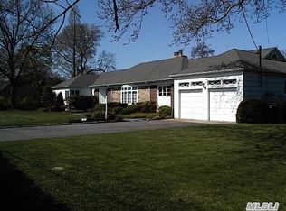 85 S Ketcham Ave, Amityville, NY 11701
