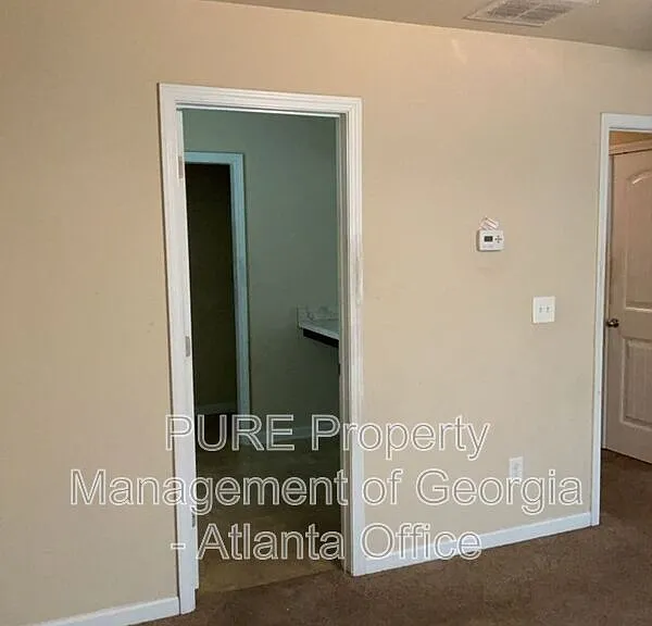 400 Brookwood Xing — Photo 13