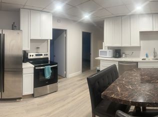 542 Washington Ave #3, Portland, ME 04103