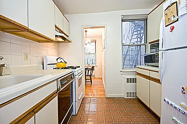 Sold by Argo Residential | media 13