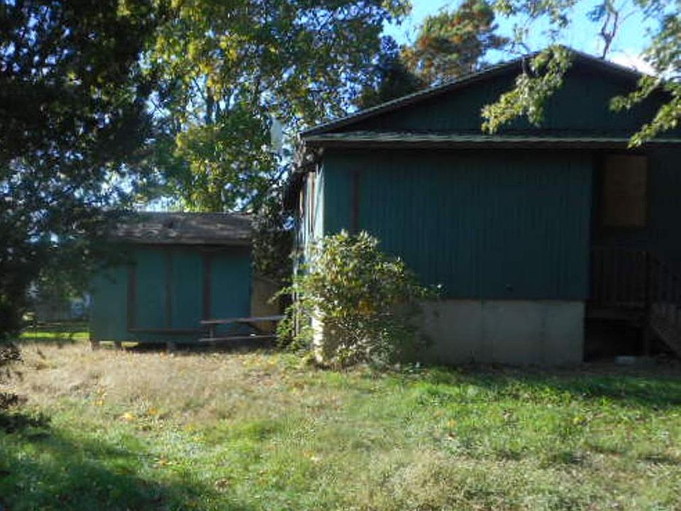 2nd image of 2 Tupelo Rd